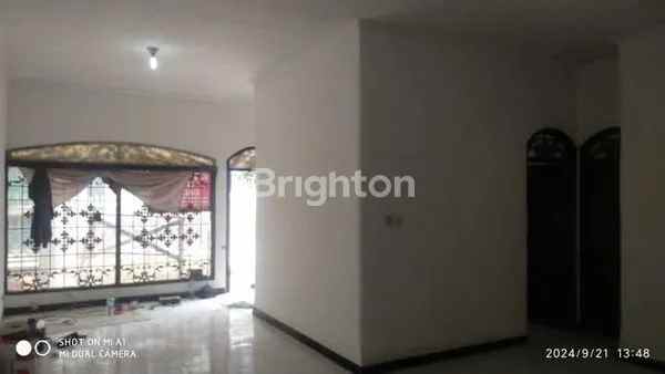 dijual rumah komplek bdn bank dagang