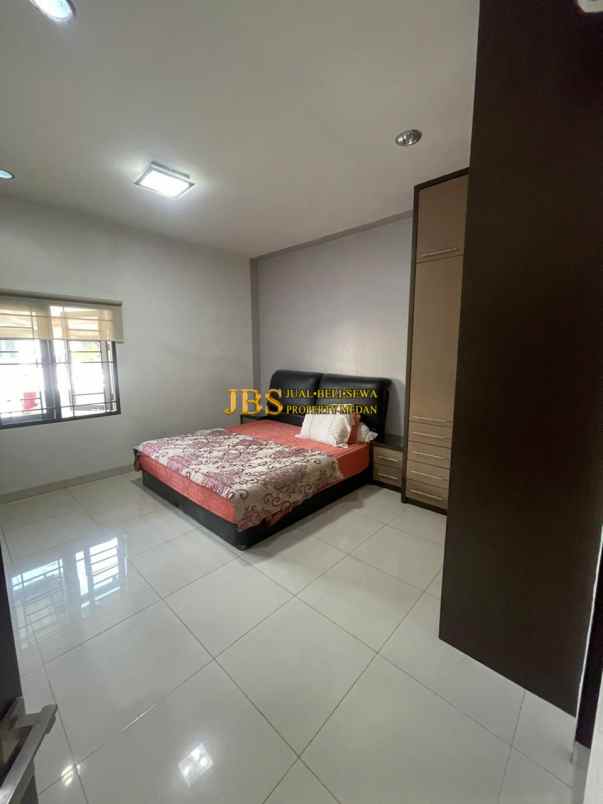 dijual rumah komplek cemara asri jalan