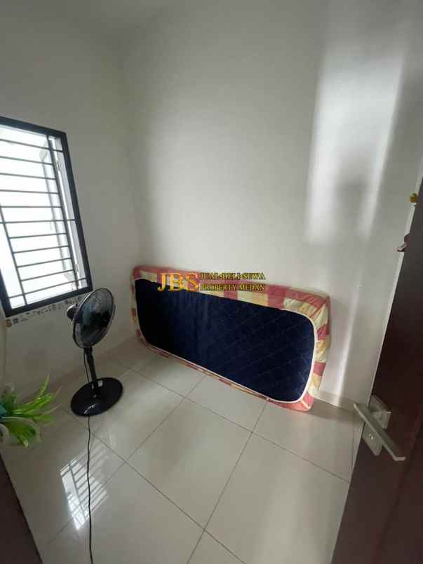 dijual rumah komplek cemara asri jalan