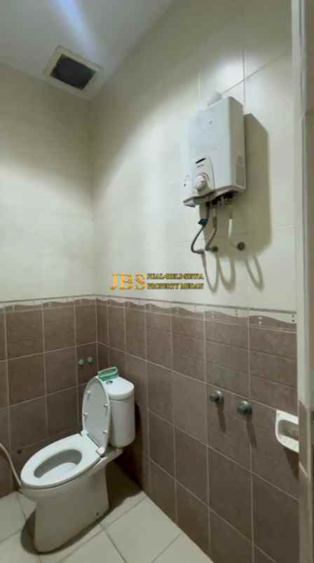 dijual rumah komplek cemara asri jalan