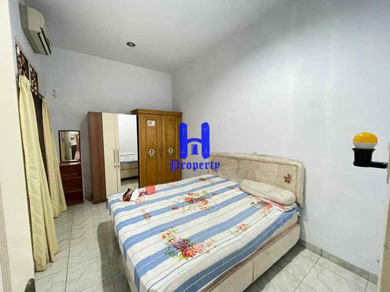 dijual rumah komplek cemara hijau jalan