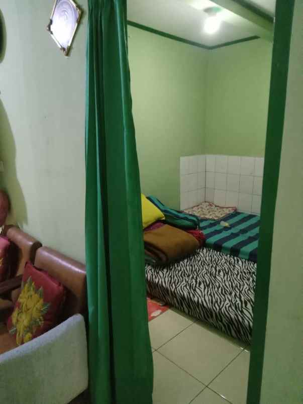 dijual rumah komplek cimindi raya