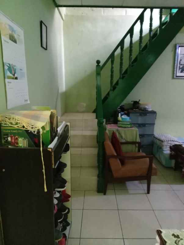 dijual rumah komplek cimindi raya