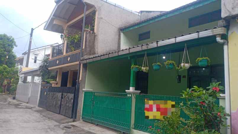 dijual rumah komplek cimindi raya