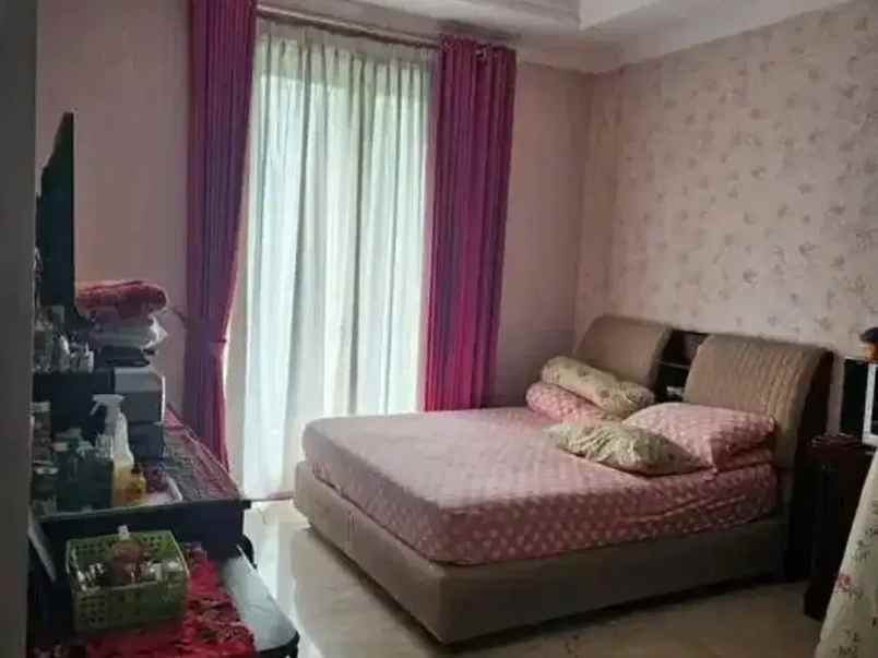 dijual rumah komplek cipinang muara