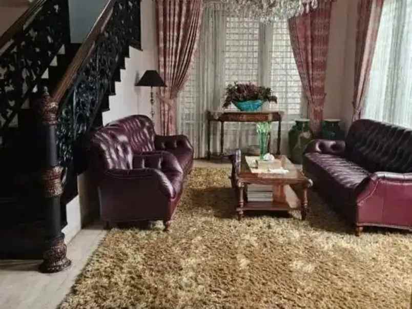 dijual rumah komplek cipinang muara