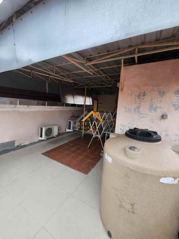 dijual rumah komplek citra garden