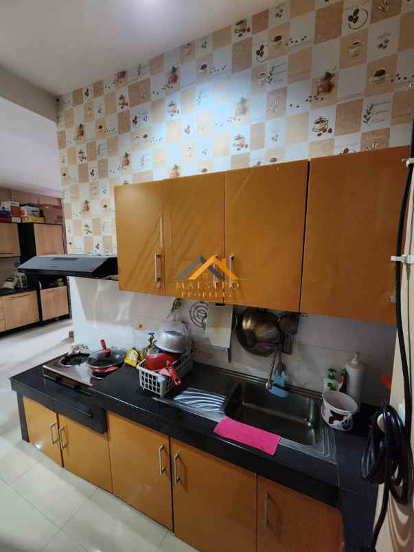 dijual rumah komplek citra garden