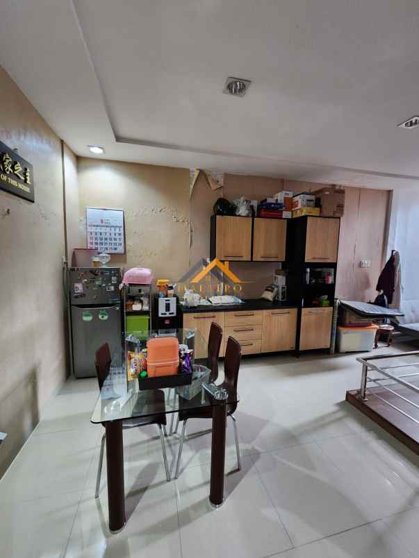 dijual rumah komplek citra garden