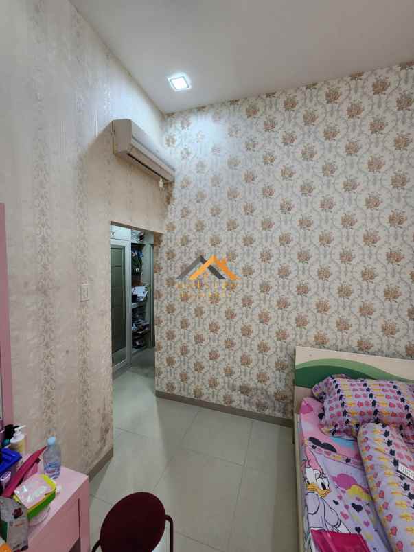 dijual rumah komplek citra garden