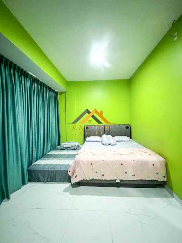dijual rumah komplek givency one jalan