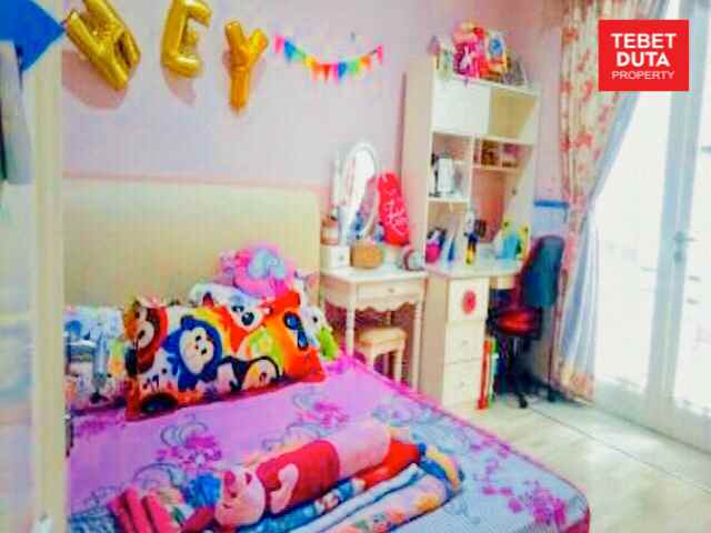 dijual rumah komplek gudang peluru