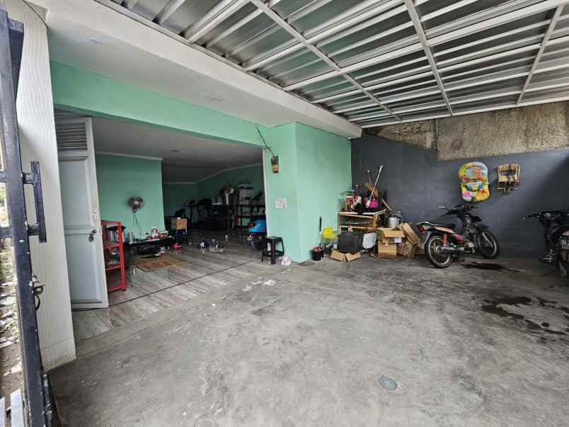 dijual rumah komplek permata biru