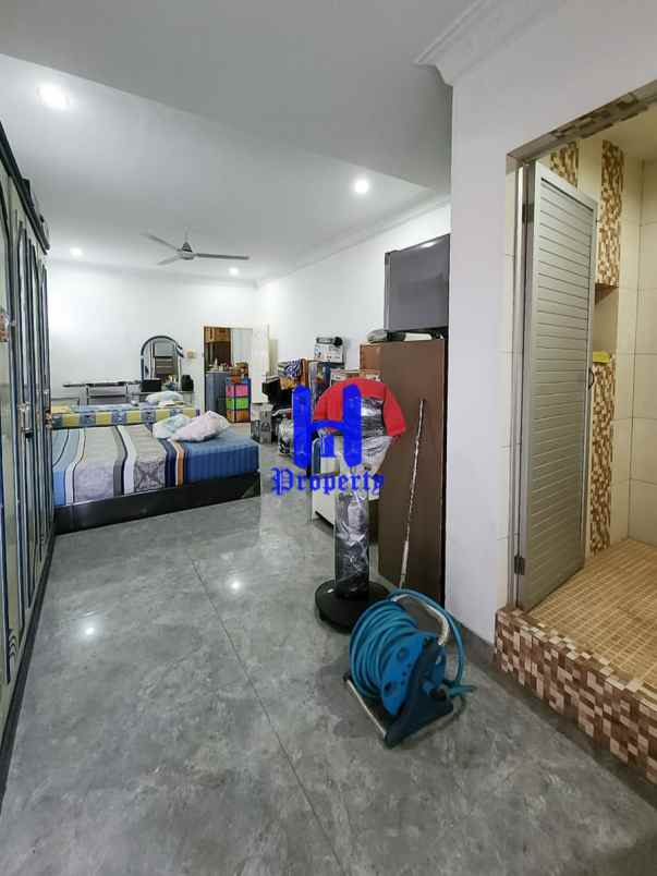 dijual rumah komplek tenun indah jalan