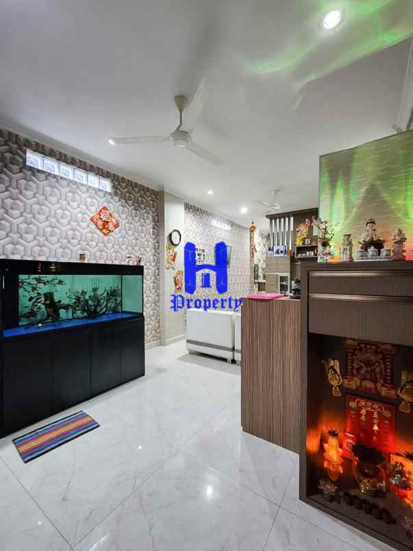 dijual rumah komplek tenun indah jalan