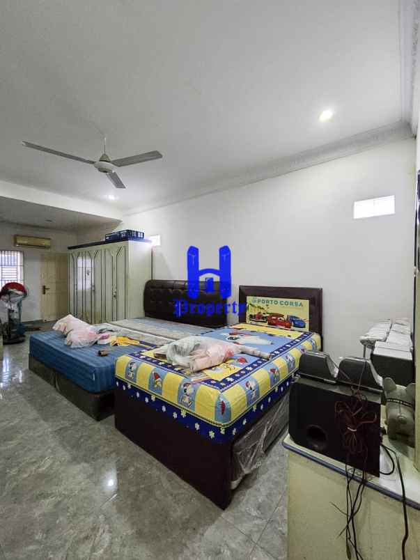 dijual rumah komplek tenun indah jalan