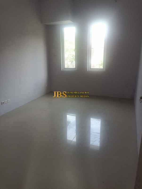 dijual rumah komplek villa zeqita jalan