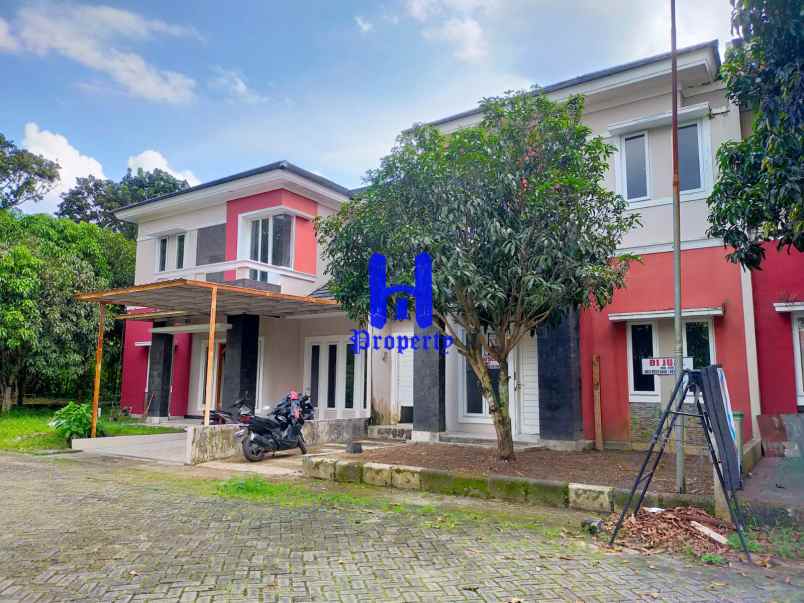dijual rumah komplek villa zeqita jalan