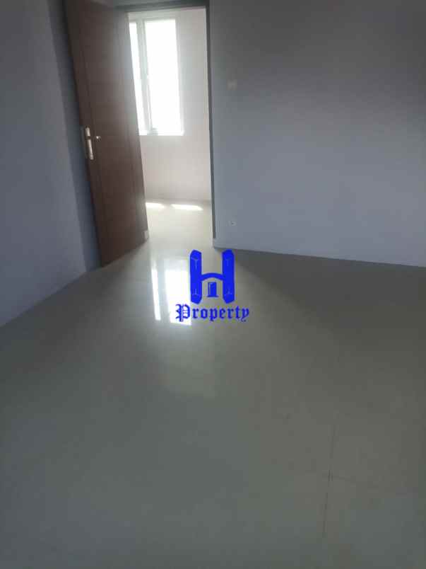 dijual rumah komplek villa zeqita jalan