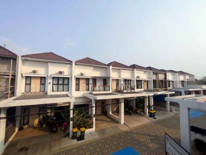 dijual rumah leuwinanggung