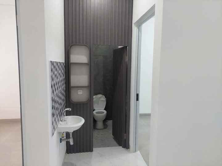 dijual rumah lippo karawaci