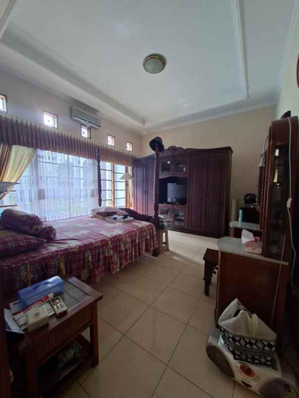 dijual rumah lokasi dieng malang