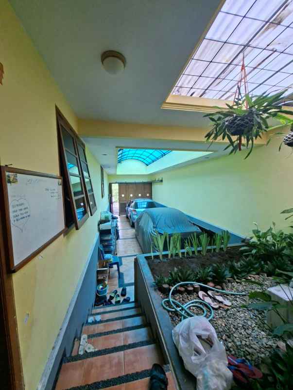 dijual rumah lokasi dieng malang