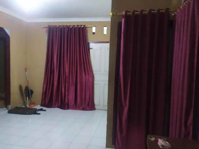 dijual rumah lokasi jln payung sekaki kubang