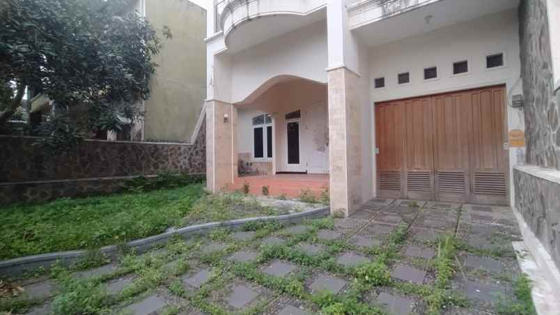 dijual rumah lowokwaru suhat