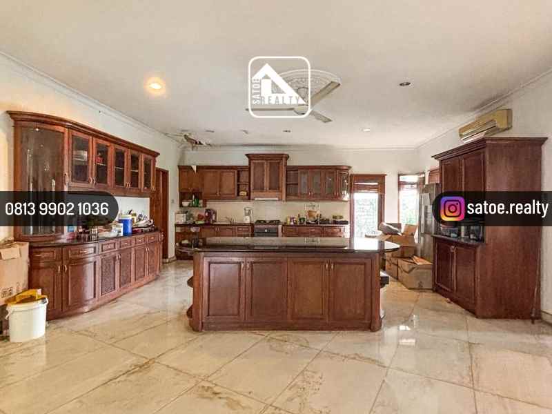 dijual rumah metro alam pondok indah