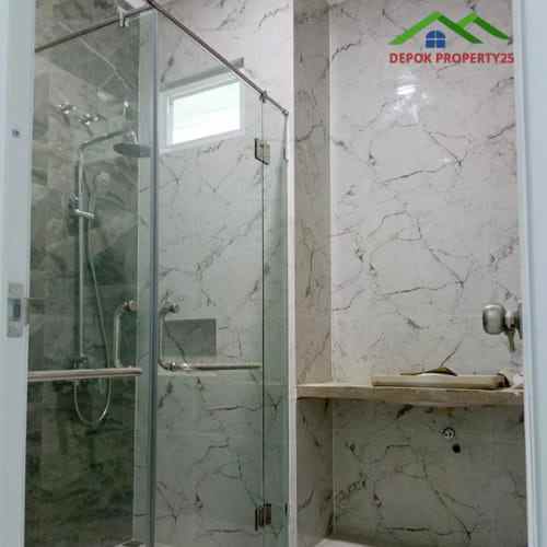 dijual rumah mewah dekat toll brigif jagakarsa