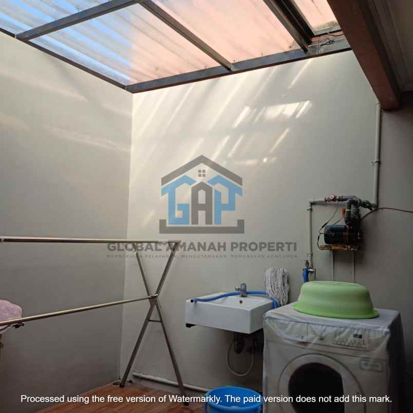 dijual rumah modern minimalis permata cimahi 3 lantai