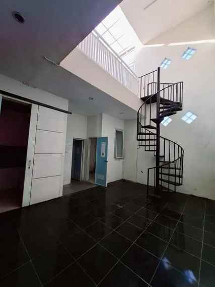 dijual rumah mulyosari