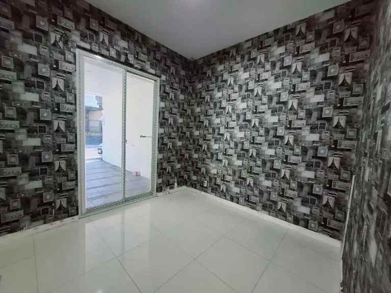 dijual rumah mulyosari