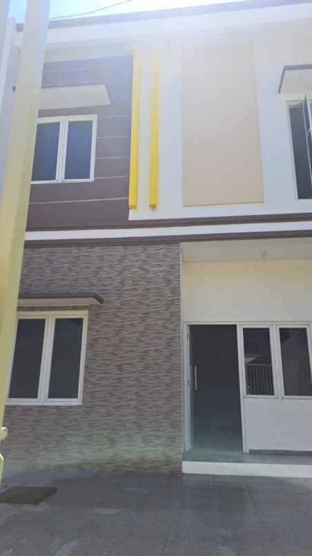 dijual rumah mulyosari bpd