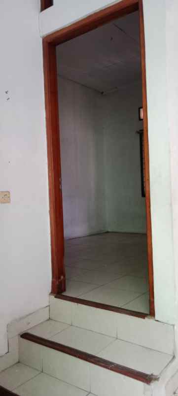 dijual rumah murah pinggir jalan