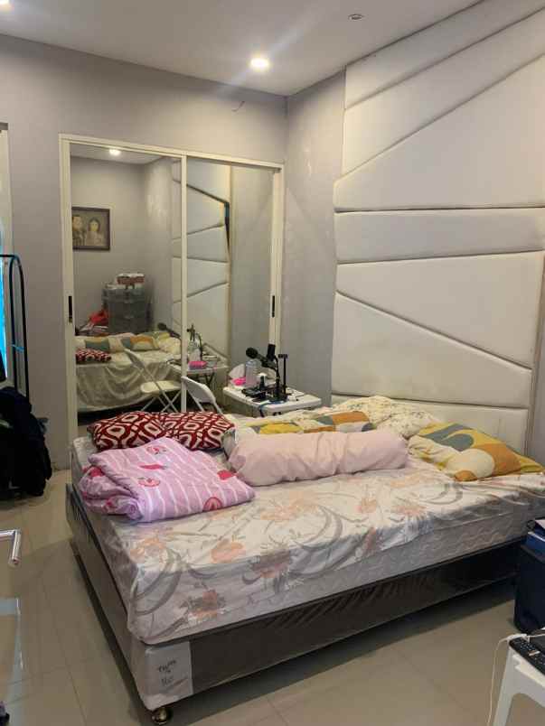 dijual rumah natura residences