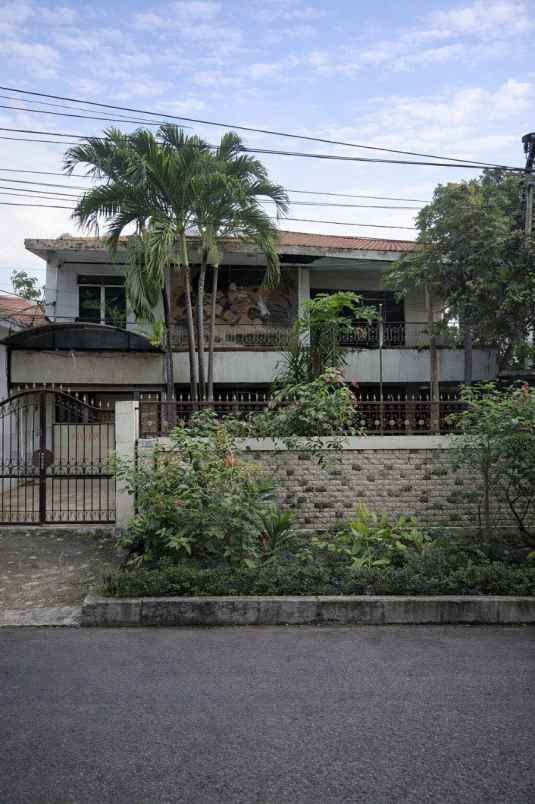 dijual rumah ngagel jaya utara