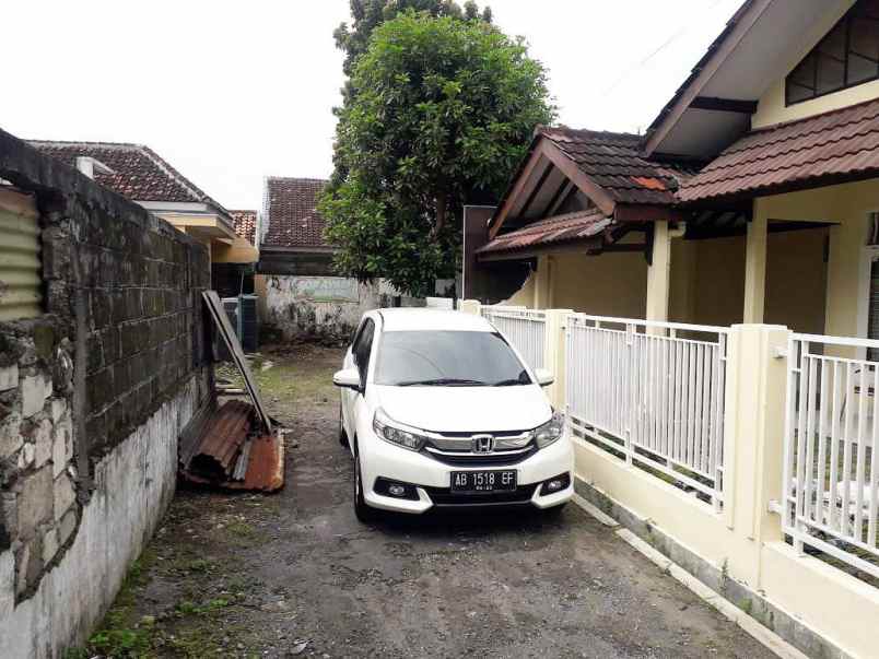 dijual rumah ngaglik