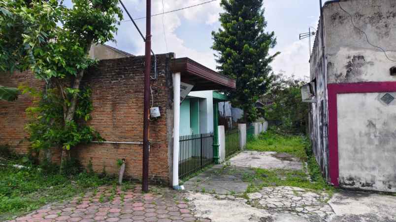 dijual rumah nusukan banjarsari surakarta