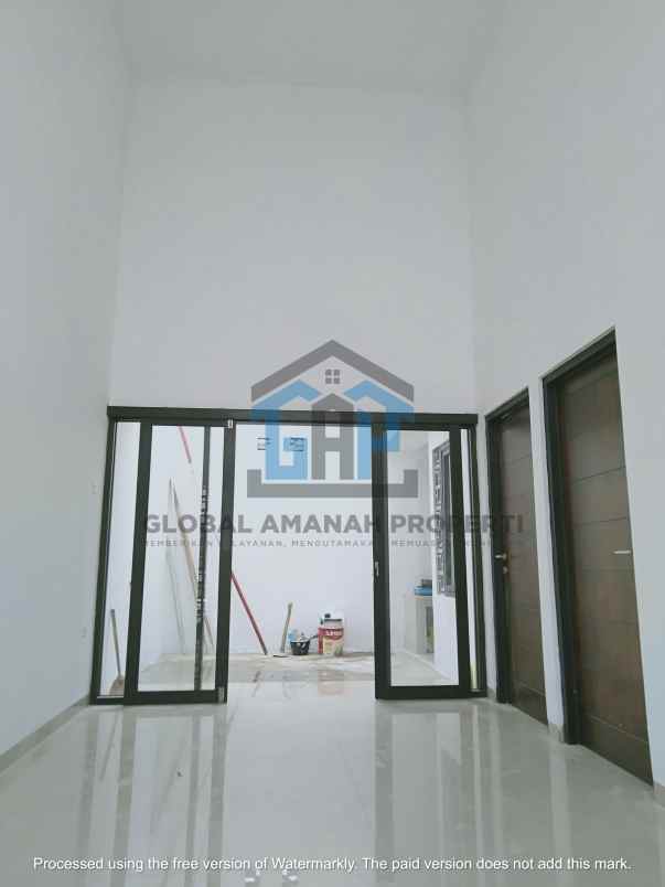 dijual rumah padasuka