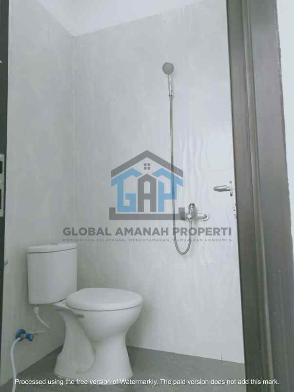 dijual rumah padasuka