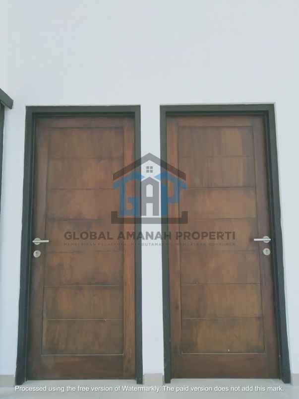 dijual rumah padasuka