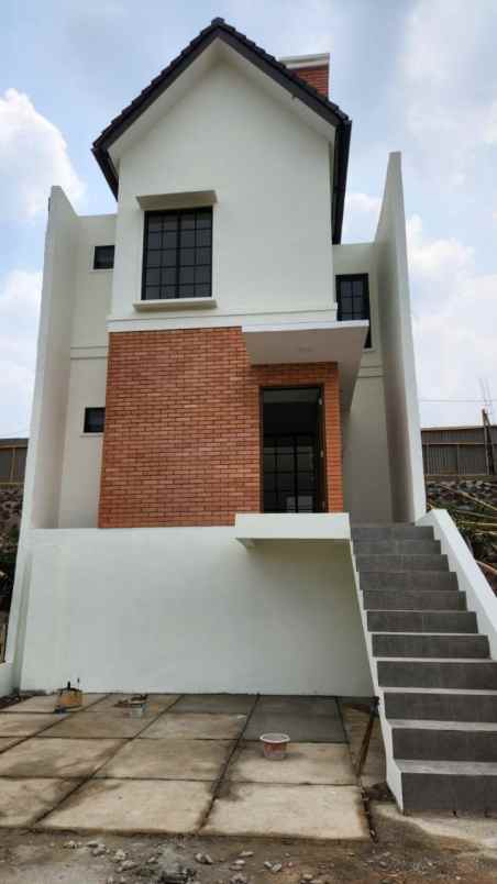 dijual rumah padasuka bandung