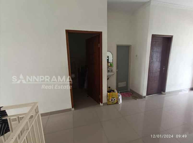 dijual rumah pancoran mas pancoran maa