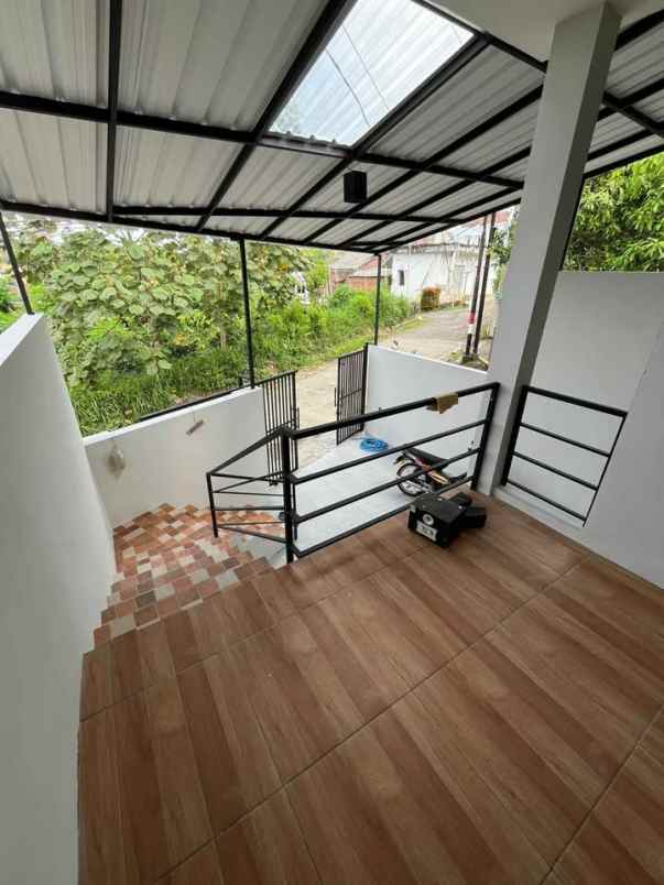 dijual rumah pandanlandung wagir malang