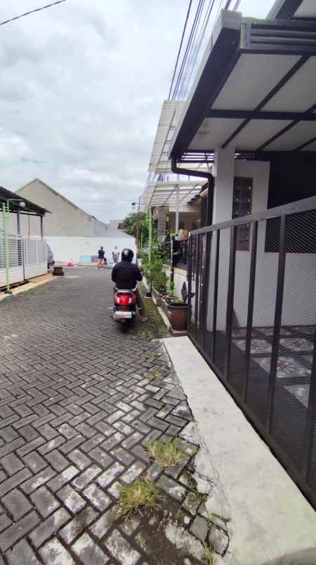 dijual rumah pandanwangi sulfat kota malang