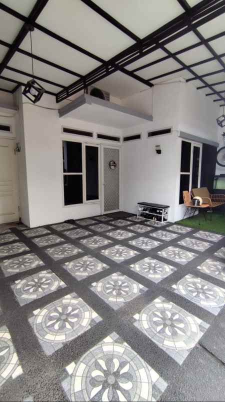 dijual rumah pandanwangi sulfat kota malang