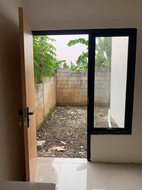 dijual rumah pasir jambu
