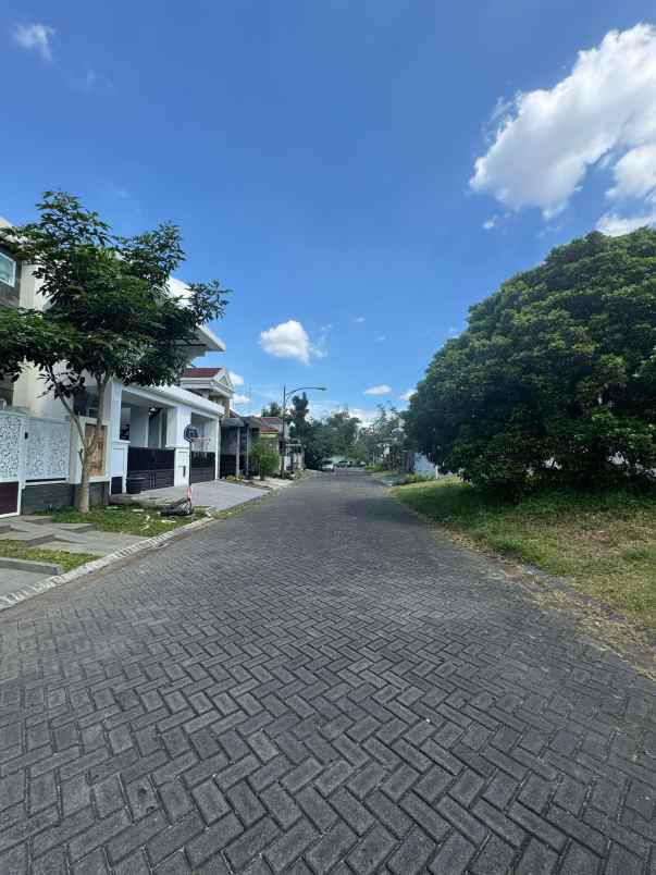 dijual rumah pbi araya kota malang